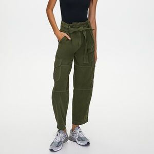 🔥 2 for $50 Wildfrd Free High Waist Pants